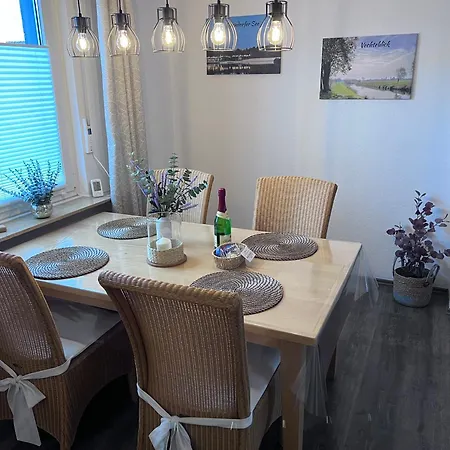 Allee Zum Schuettorf